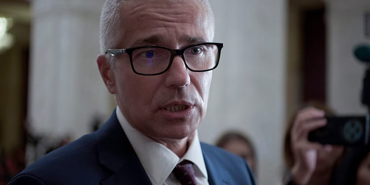 USR îl cheamă pe ministrul Justiției în Parlament după documentarul Recorder. „O țară întreagă a văzut. Mărturii, probe” / Cele șapte teme la care cere explicații