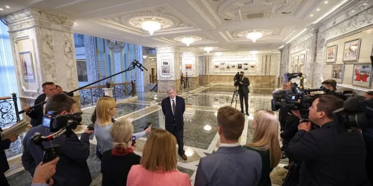 SUA dau un semnal puternic: Ridică sancțiuni cheie împotriva Belarului, principalul aliat al lui Vladimir Putin